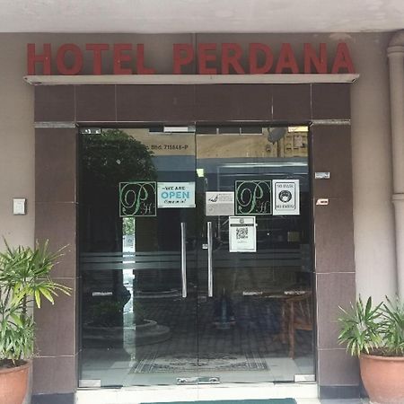 Oyo 90411 Perdana Hotel Labuan Exterior photo